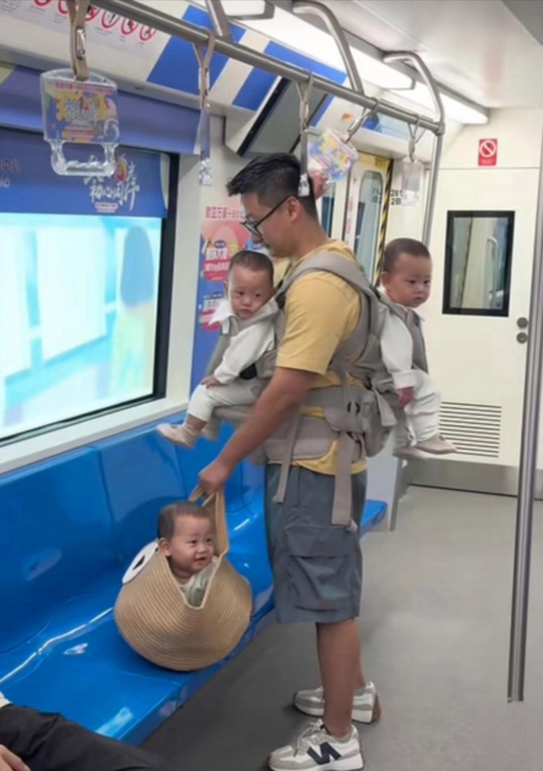 背鸭子的男孩,数据解释落实_整合版121,127.13