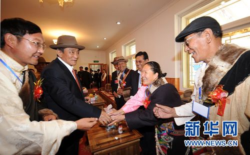 新澳今晚特9点30开什么和热地同志逝世与热地同志简历